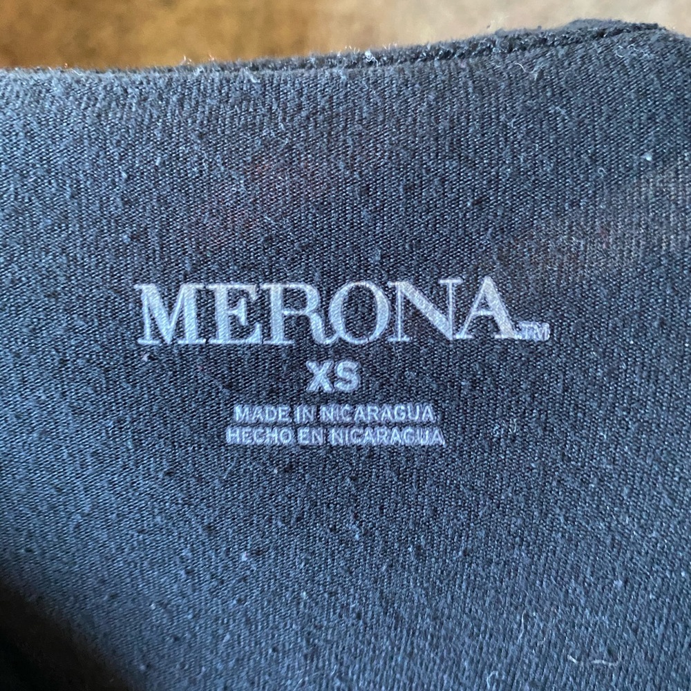 perfect basic black top - Picture 3 of 3